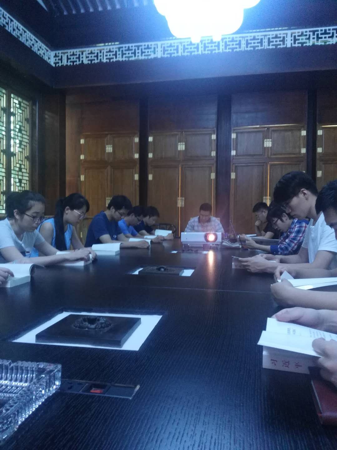 学习《习近平谈治国理政》一书活动